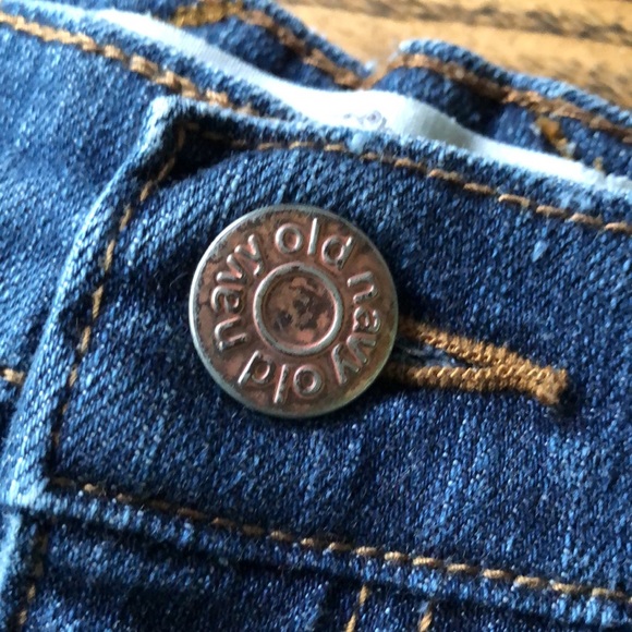 Old Navy W’s Denim Mini Skirt ~ Size 6 - Picture 2 of 6